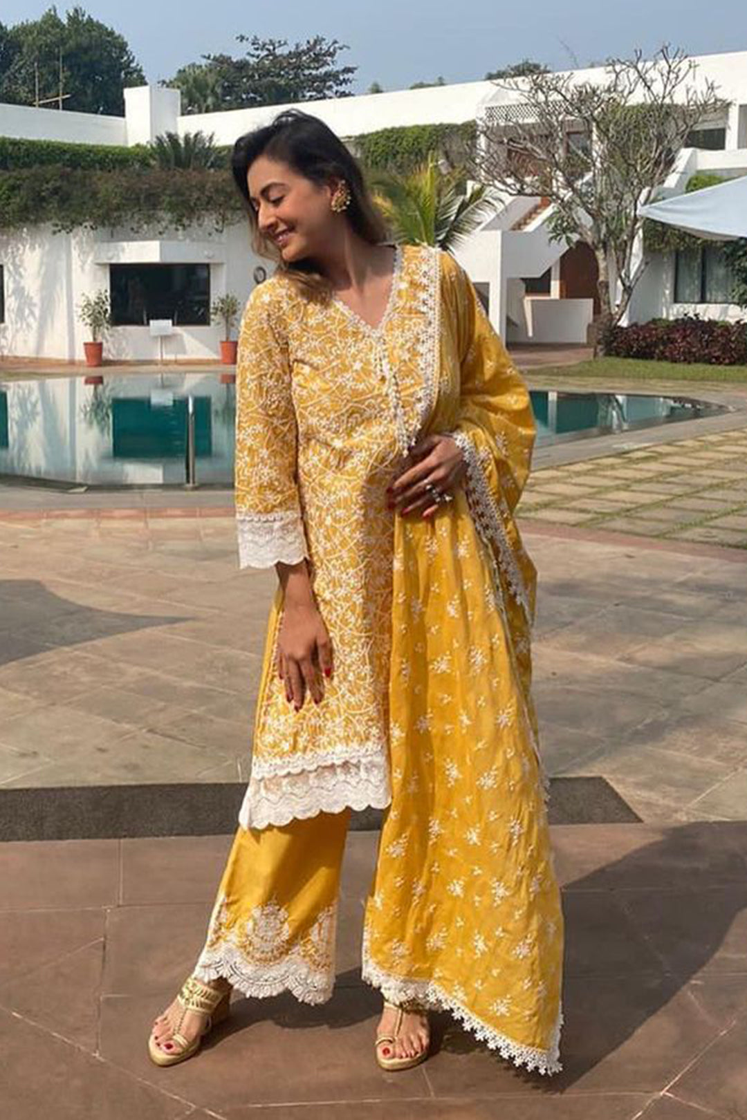 Mulmul Cotton Hummingbird Yellow Kurta With Hummingbird Yellow Pyajama