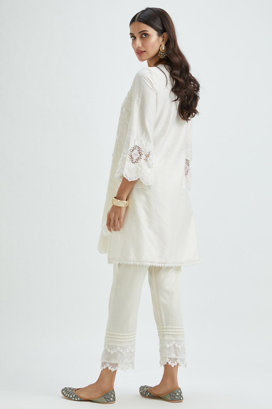 Mulmul Supima Satin Rene Off White Kurta With Pintuck Organza Pant