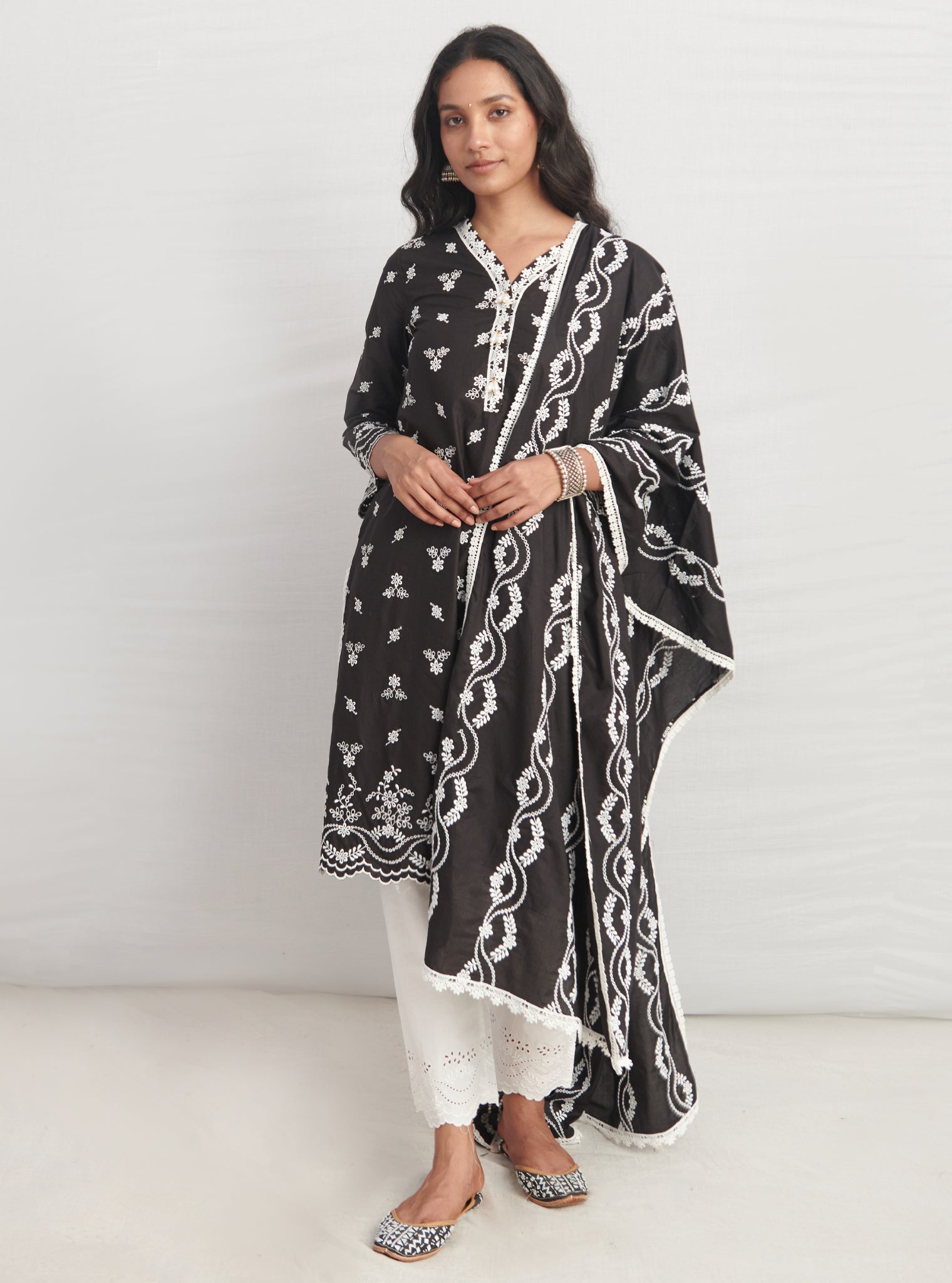 Mulmul Cotton Satari Black Kurta With Mulmul Cotton Satari White Pant