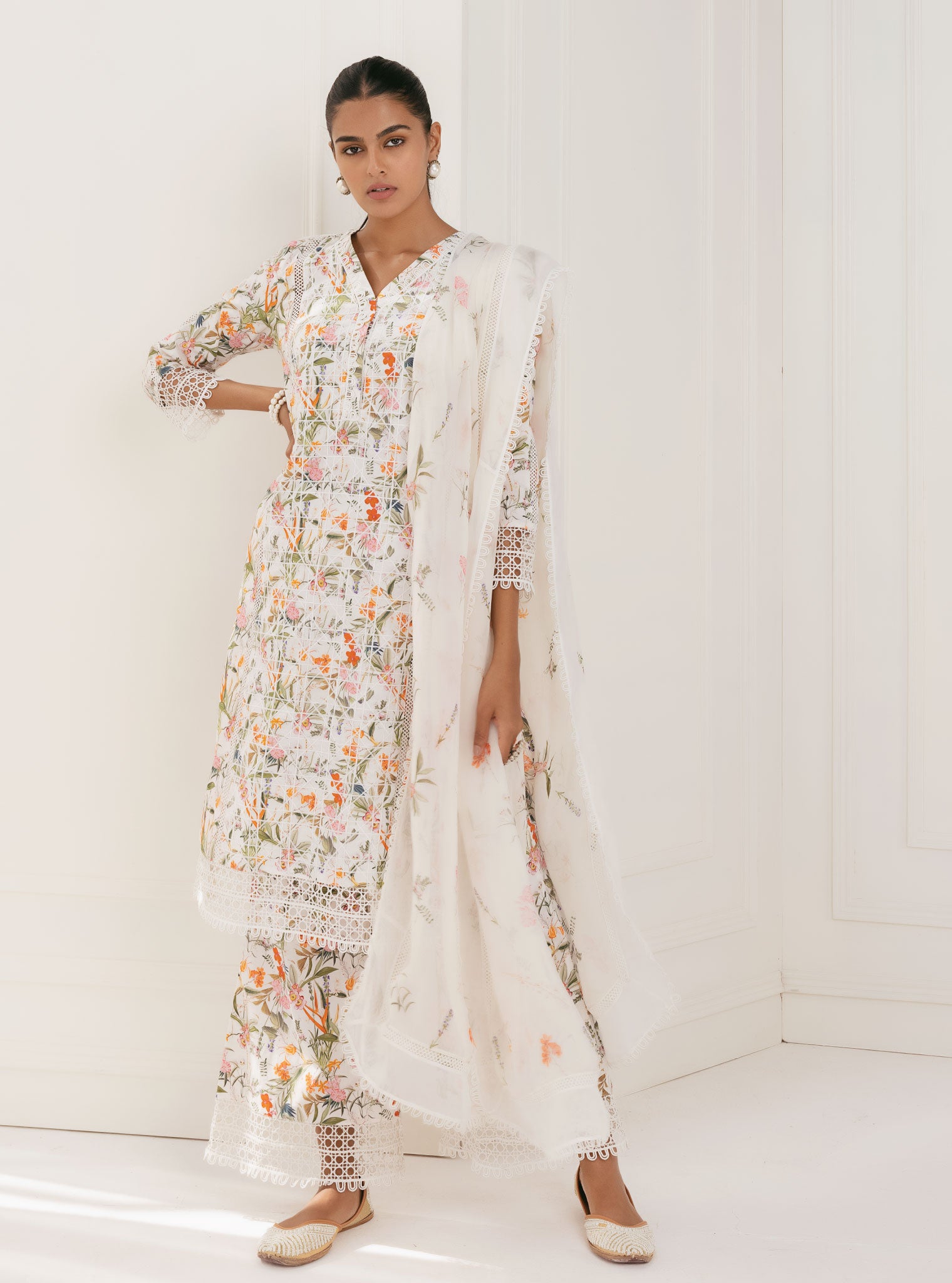 Mulmul Cotton Stassie White Kurta With Stassie White Pant