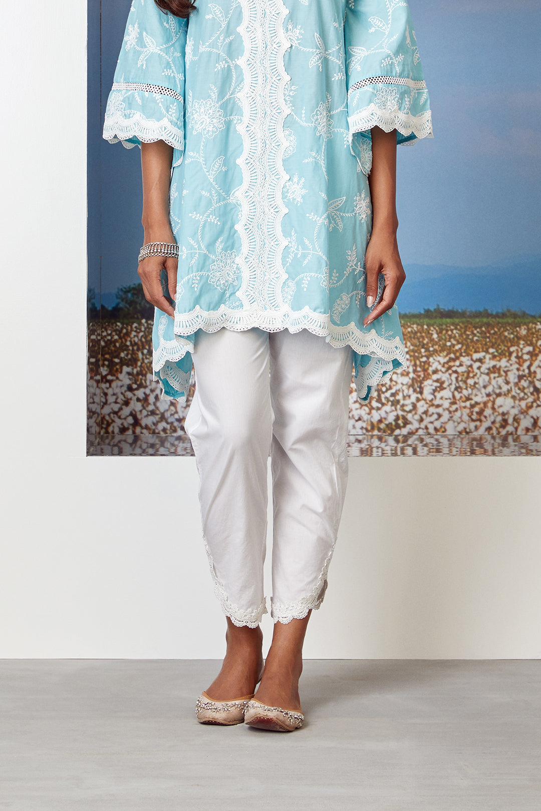 Mulmul Cotton Tiffany Turq Kurta With Rounded Hem White Pyajama