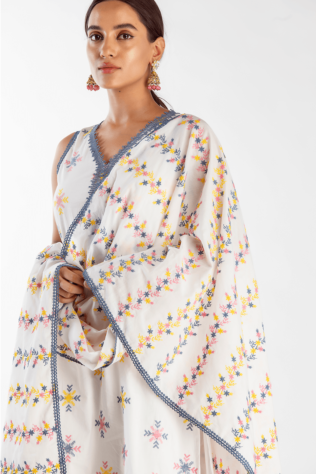 Mulmul Cotton Botanica White Dupatta