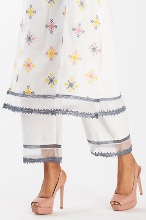 Mulmul Cotton Tryst White Kurta With Tryst White Pant