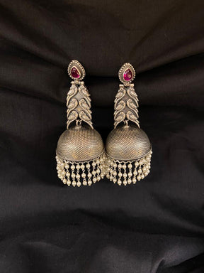 Antique Three Parrot Jhumki With Pearls