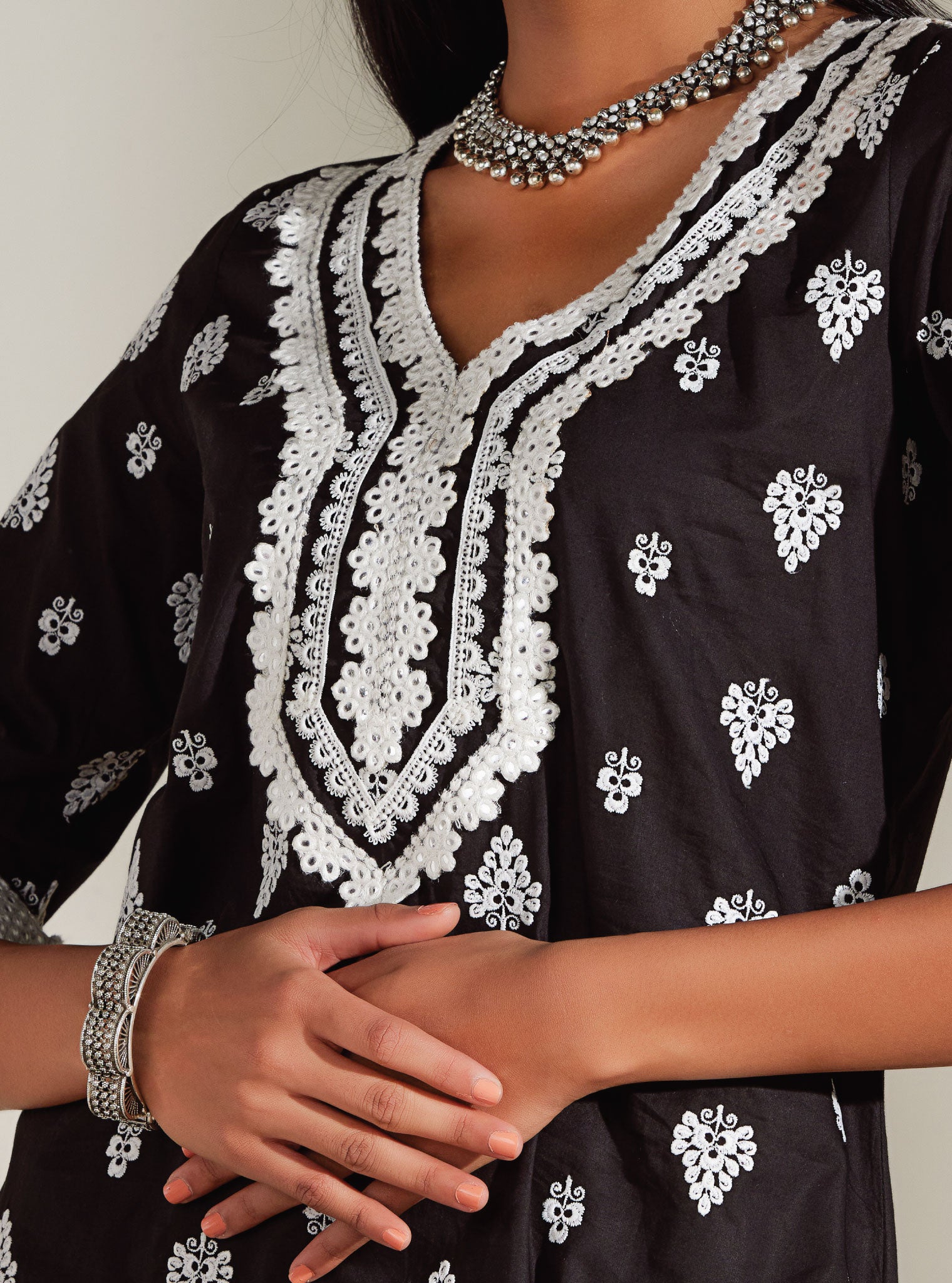 Mulmul Cotton Zoriana Black Kurta With Zoriana Black Sharara