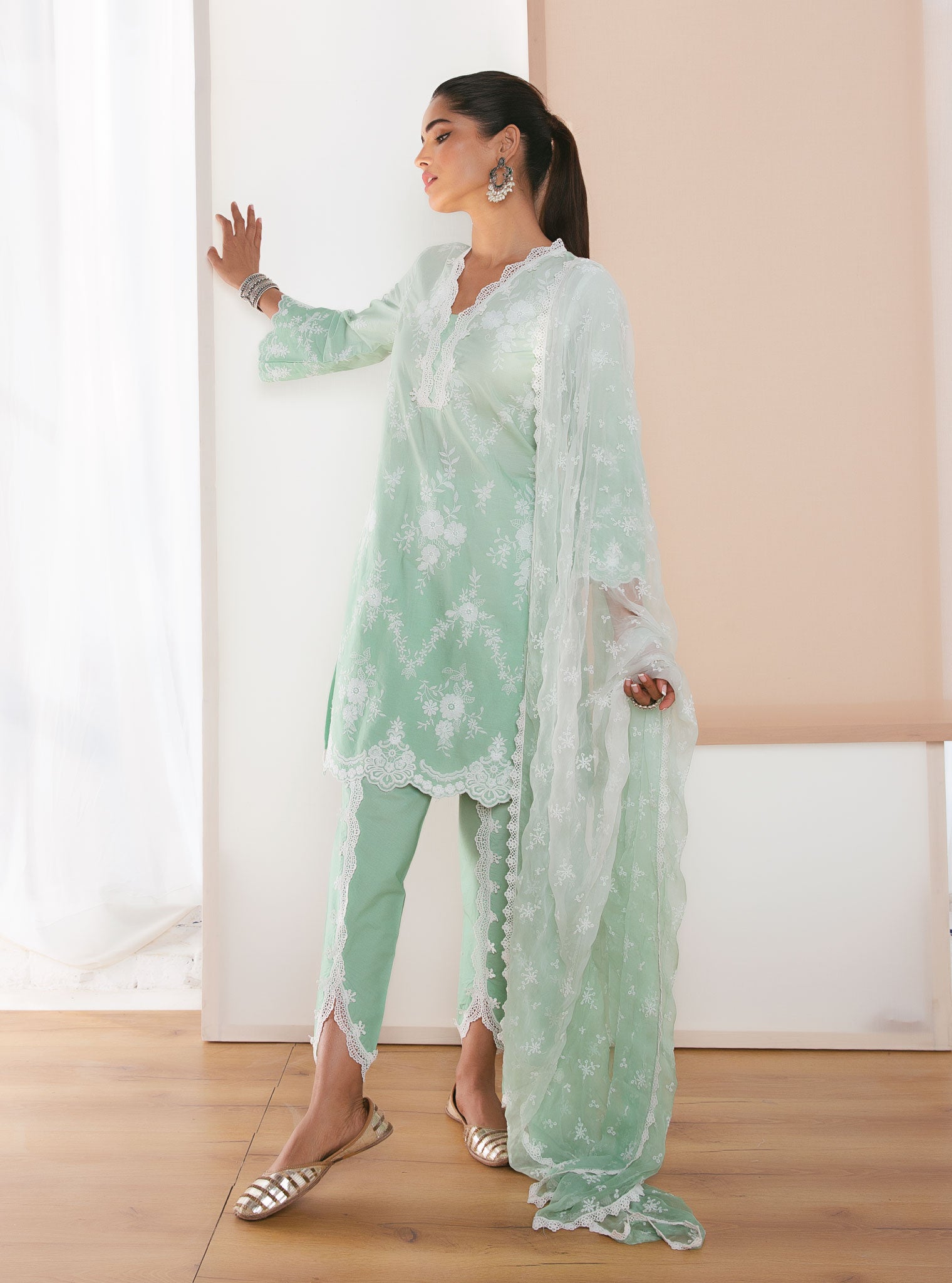 Mulmul Cotton Atrai Green Kurta With Atrai Green Dhoti Pant