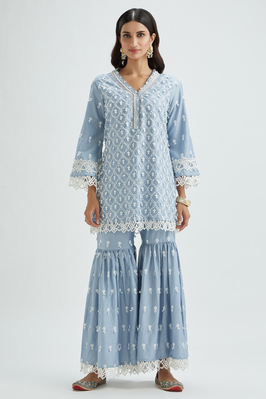 Mulmul Supima Satin Hayes Wedgewood Kurta With Hayes Wedgewood Pant