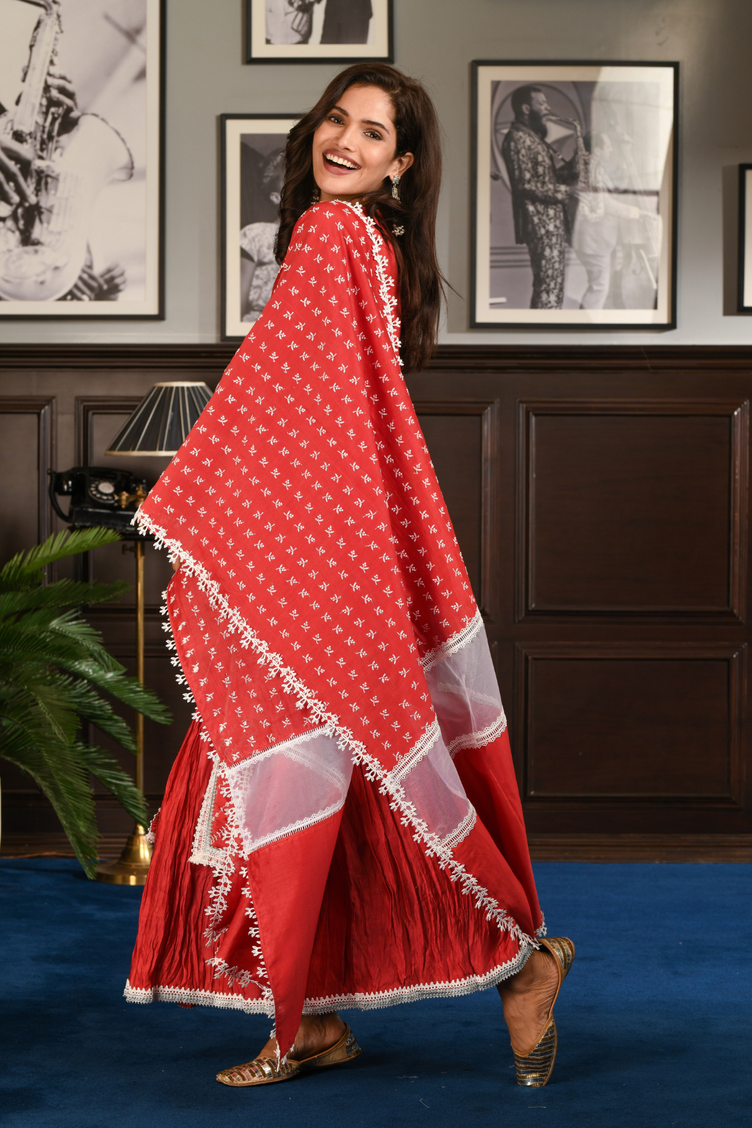 Lettie Dupatta