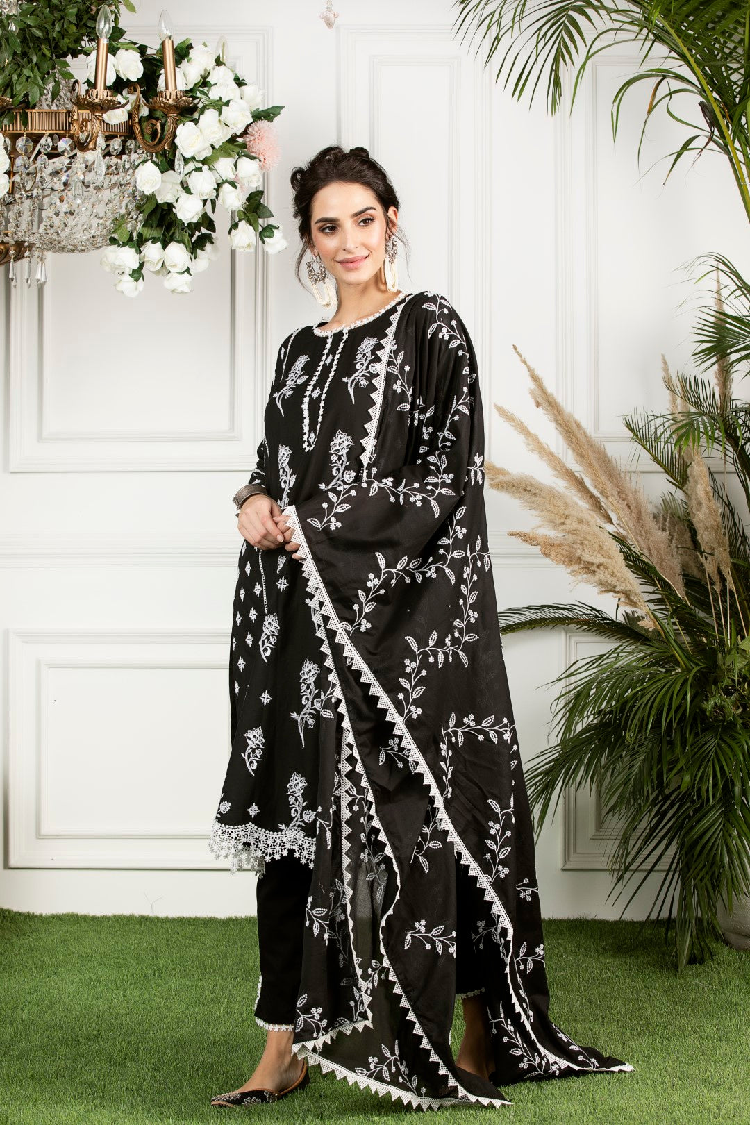 Mulmul Cotton Rue Kurta With Cotton Slit Pyajamas