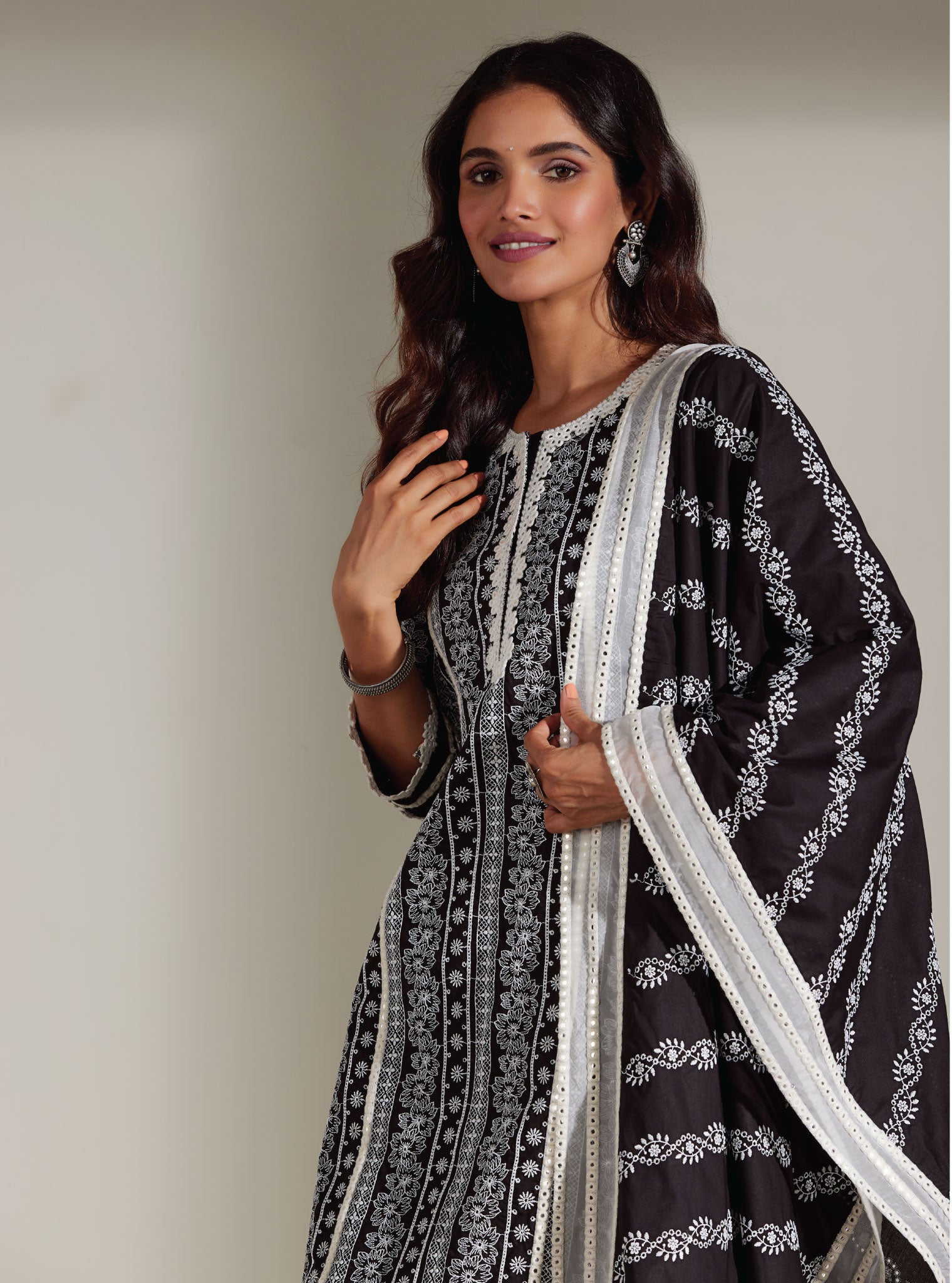 Mulmul Cotton Patricia Black Kurta with Mulmul Cotton Mirror Gota White Pant