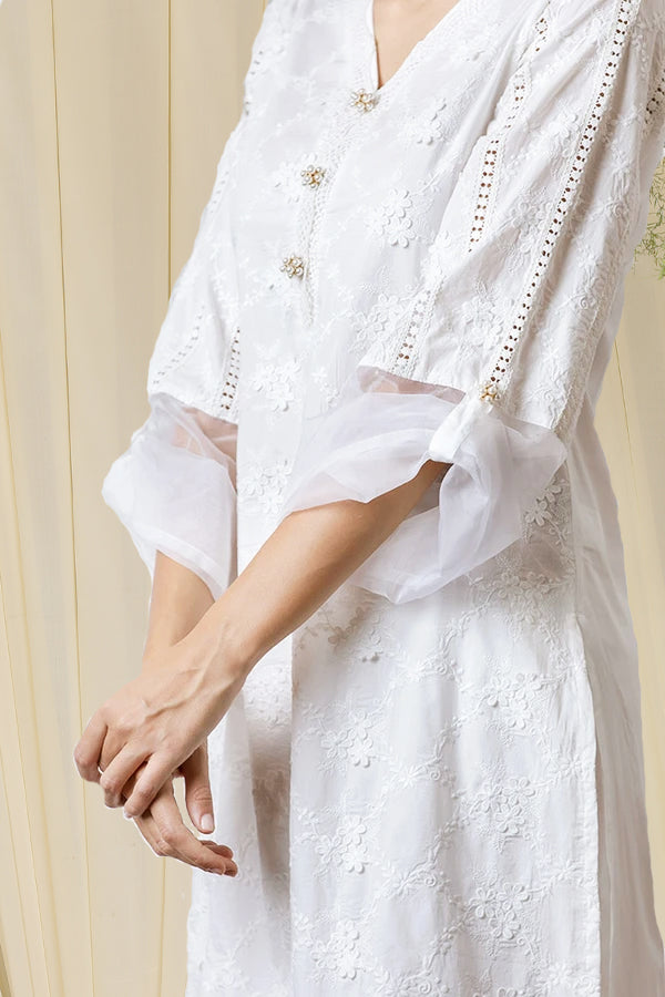 Mulmul Viola White Kurta With New Pintuck Pyajama