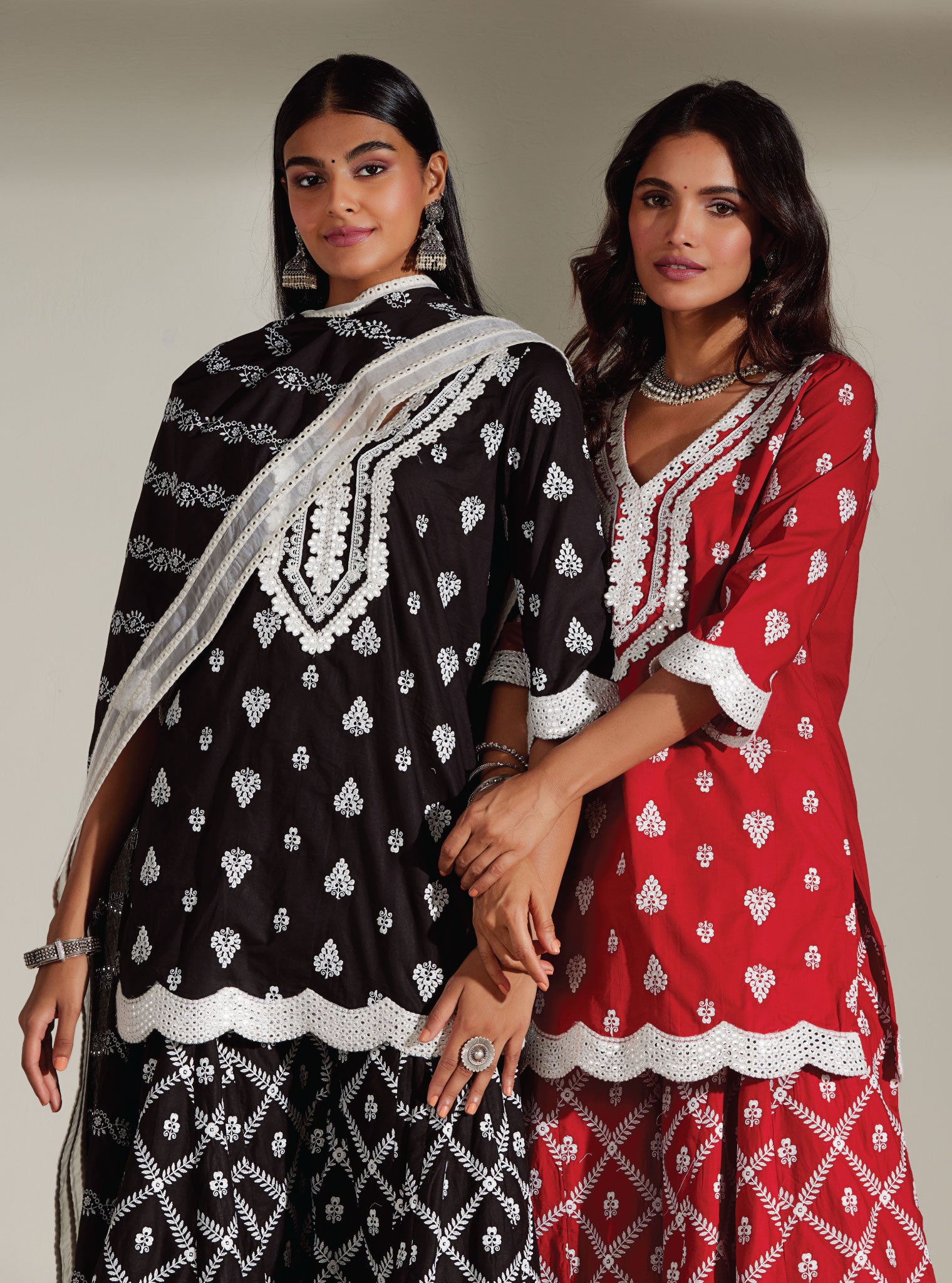 Mulmul Cotton Zoriana Black Kurta With Zoriana Black Sharara